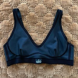 Alo Airlift Line Up Bra - Black, M